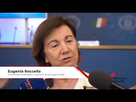 Roccella: “Fare figli è una scelta culturale, non solo economica. Vanno rafforzate le reti di