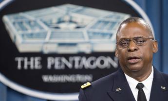Lloyd Austin ricoverato, numero 1 del Pentagono in terapia intensiva