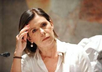 E sempre Cartabianca oggi non va in onda indisposizione di Bianca Berlinguer