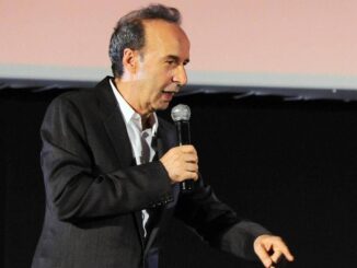 Benigni da Vespa LEuropa e lunico sogno che ci resta togliamo il veto