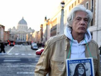 Emanuela Orlandi fratello Pietro Papa non mi incontra dice di avere troppi occhi addosso