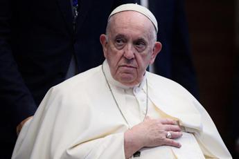 Papa Francesco scrive un libro sulla sua vita, ‘Life’ uscirà a primavera 1 Papa Francesco scrive un libro sulla sua vita ‘Life uscira a primavera