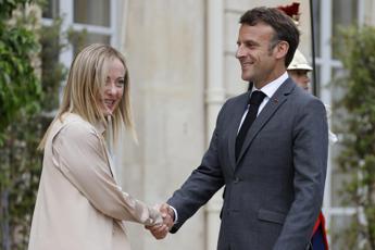 A Bruxelles incontro Meloni-Macron