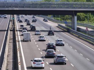Prime partenze per le vacanze traffico in aumento per ultimo fine settimana di giugno