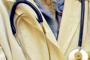 Medici famiglia, ‘tra 30-50enni tanti casi nausea e vomito, marzo mese difficile’