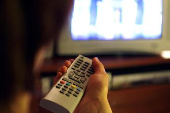 Ascolti tv, Lea su Rai1 vince prima serata domenica 26 novembre 4 Ascolti tv Lea su Rai1 vince prima serata domenica 26 novembre