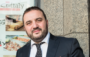 Dublino, l'imprenditore Giannantonio: "L'attacco un episodio isolato ma i teppisti speculano, qui l'accoglienza è proverbiale" 5 Dublino limprenditore Giannantonio Lattacco un episodio isolato ma i teppisti speculano qui laccoglienza e proverbiale