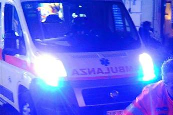 Incidente stradale nel Tarantino, un morto e 6 feriti