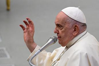 Papa Francesco La Chiesa e donna va smaschilizzata