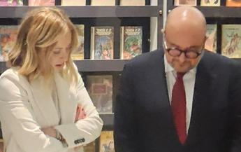 Tolkien, Meloni in visita alla mostra: “Bella pagina di cultura per cui ringrazio Sangiuliano”