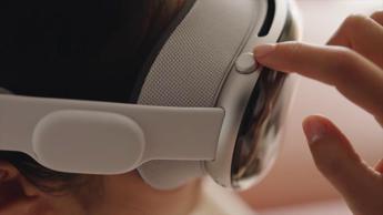 Apple Vision Pro, ripararlo può costare fino a 2.400 dollari