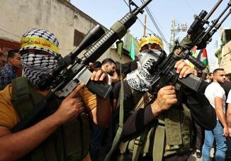 Hamas prende altro tempo: "Presto risposta a proposta su tregua e ostaggi" 3 Hamas prende altro tempo Presto risposta a proposta su tregua e ostaggi