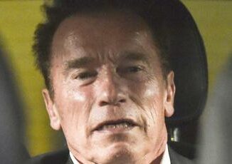 Schwarzenegger fermato alla dogana in Germania orologio di lusso non dichiarato