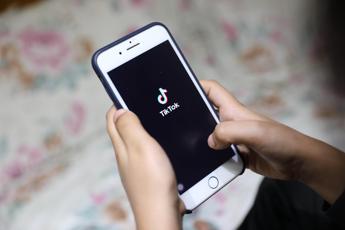 TikTok, Universal pronta a ritirare i brani musicali: “Non paga il giusto valore”