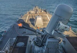 Mar Rosso, ancora un attacco: nave mercantile colpita da missile 2 Mar Rosso ancora un attacco nave mercantile colpita da missile