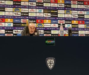 Cagliari - Lazio 1-3: giocatori delusi ed in silenzio stampa 2 Maurizio Sarri