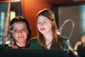 La voce di Valentina! 2 Alice al lavoro