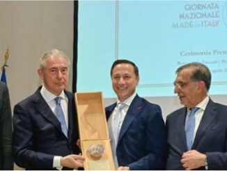 Farmaceutica, 65 anni di storia in Italia: a Eli Lilly il Premio Leonardo International 2 Farmaceutica 65 anni di storia in Italia a Eli Lilly il Premio Leonardo International