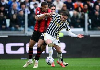 Juve Milan 0 0 Allegri stecca e Pioli blinda secondo posto