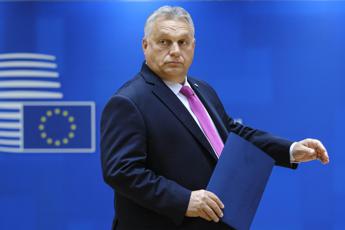Ucraina, Orban: “Bruxelles vuole la guerra e fa arrabbiare Dio”