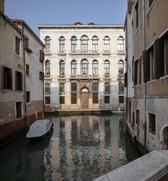 Venezia, inaugurato Palazzo Diedo con la mostra ‘Janus’