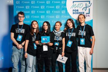Formazion, Fond. Diasorin: al liceo scientifico G. Terragni primo premio concorso nazionale Mad for science