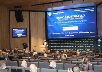 Industria Felix: "Per le imprese fatturati in crescita nel Centro Italia" 4 Industria Felix Per le imprese fatturati in crescita nel Centro Italia