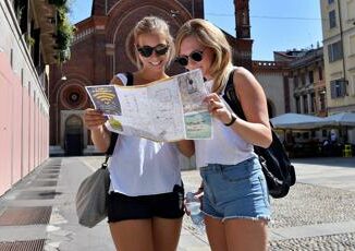 Estate, indagine YouTrend: "Cresce del 6% numero italiani in vacanza" 3 Estate indagine YouTrend Cresce del 6 numero italiani in vacanza