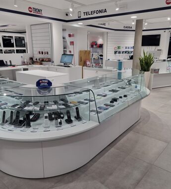 Trony inaugura un nuovo punto vendita a Romano di Lombardia (BG)