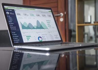Una strategia SEO efficace di NetStrategy per Stampaprint: 10 anni tra i leader nel settore della stampa online