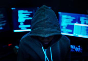 Attacco hacker manda in tilt ‘pager’ Hezbollah, centinaia di feriti tra i miliziani