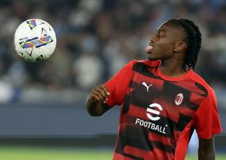 Leao risponde a Di Canio dopo il suo attacco: il messaggio sui social 1 Leao risponde a Di Canio dopo il suo attacco il messaggio sui social