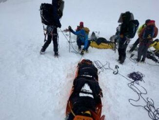 Valanga oggi sul monte Castore, un morto e 4 feriti 5 Valanga oggi sul monte Castore un morto e 4 feriti