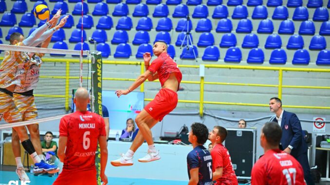 Cus S.Giustino (Foto di Andrea Chiaramida) Morgan Biasotto, CUS CAGLIARI, in schiacciata (Foto diAndrea Chiaramida)