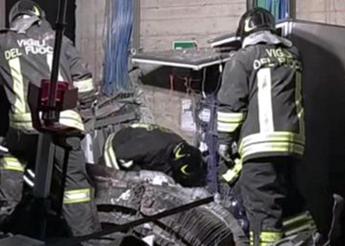 Ercolano, esplosione in fabbrica di fuochi d’artificio: due morti