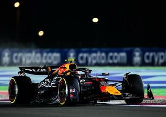 Formula 1 Perez si addormenta in pista semaforo scatta lui non parte Video