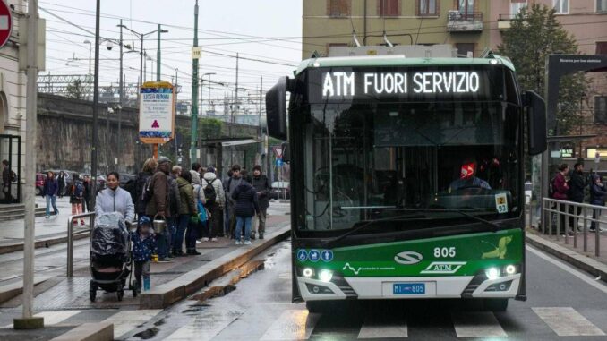 Sciopero trasporti oggi, Atm Milano: metro aperte e deviazioni per bus