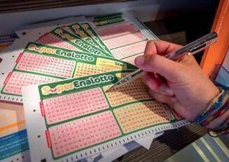 Superenalotto numeri combinazione vincente oggi 20 febbraio