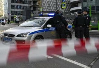 Ucraina, massiccio attacco con droni a Mosca: voli sospesi in tre aeroporti 1 Ucraina massiccio attacco con droni a Mosca voli sospesi in tre aeroporti