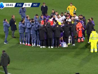 Bove, malore in Fiorentina-Inter: giocatore in ospedale, è cosciente