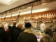 Capodanno dalle lenticchie al cotechino allo champagne i prezzi variano per il cenone
