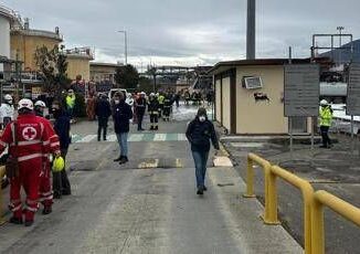 Esplosione Calenzano avvisi di garanzia a 9 persone e a Eni