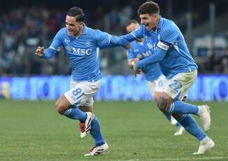 Napoli Venezia 1 0 Raspadori regala il primo posto a Conte