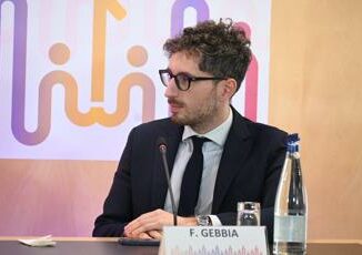 Natalita il ginecologo Gebbia Figli a 33 anni e tardi fare educazione alla fertilita