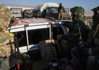 Siria fazioni armate sono entrate a Hama. Truppe Assad si ritirano da citta