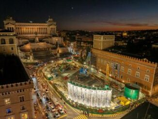 Webuild svelata a Piazza Venezia la prima opera di Murales
