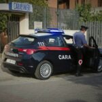 Cagliari: Due anziani coniugi trovati morti in casa, nessuna traccia di violenza