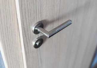 Importanza delle maniglie per porte nel design di casa