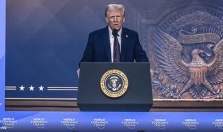 La dottrina economica di Trump a Davos Meno tasse per chi produce negli Usa dazi e deregulation