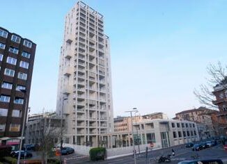 Torre Milano in 8 a processo per abusi edilizi